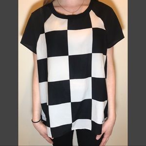 Women’s black and whites checkered tee